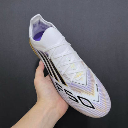 F50 Elite FG com cordões