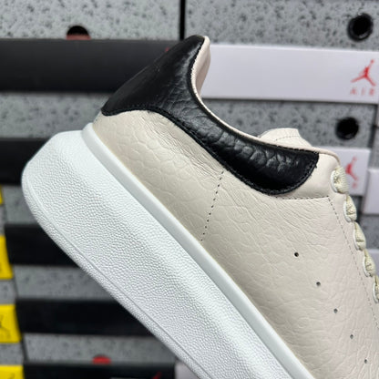 Alexander McQueen Beige and Black