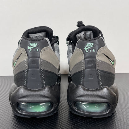 95 Vapor Green