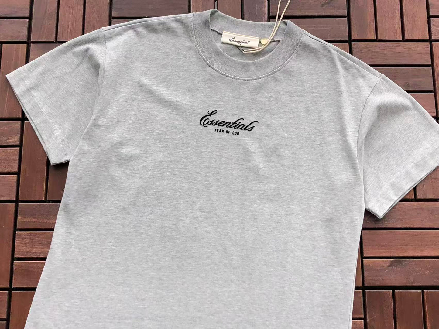 T-Shirts ESSENT