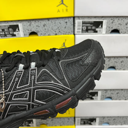 GEL-KAHANA 8 Black