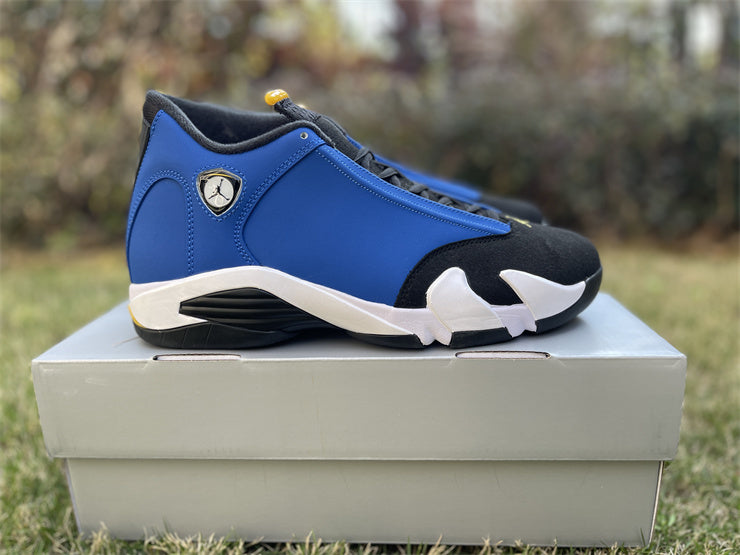 AJ14  Retro Laney