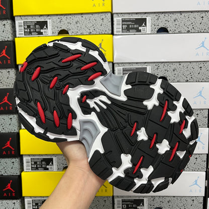 BLG 10XL White/Red/Black