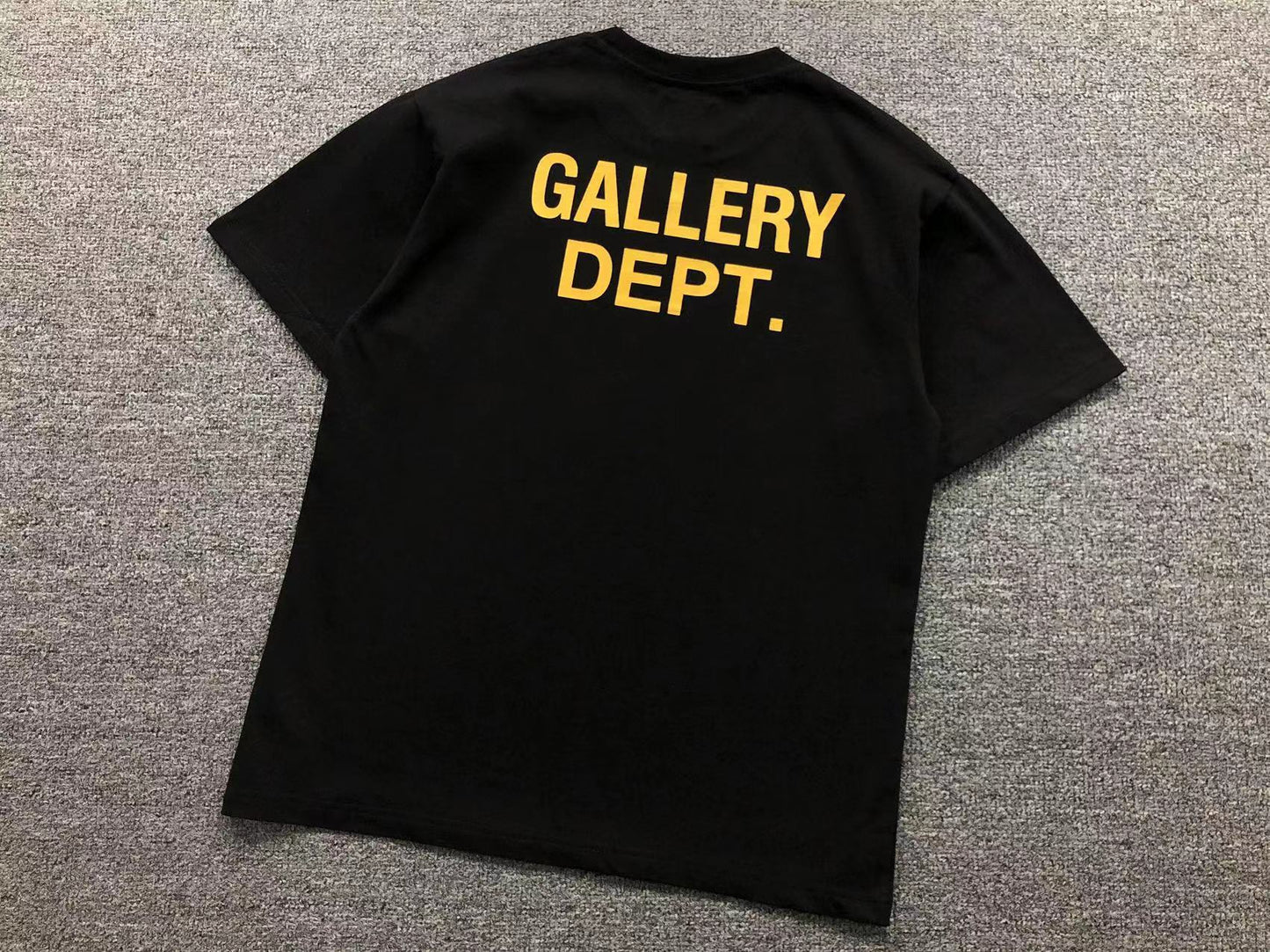 T-shirt GALLERY DEPT