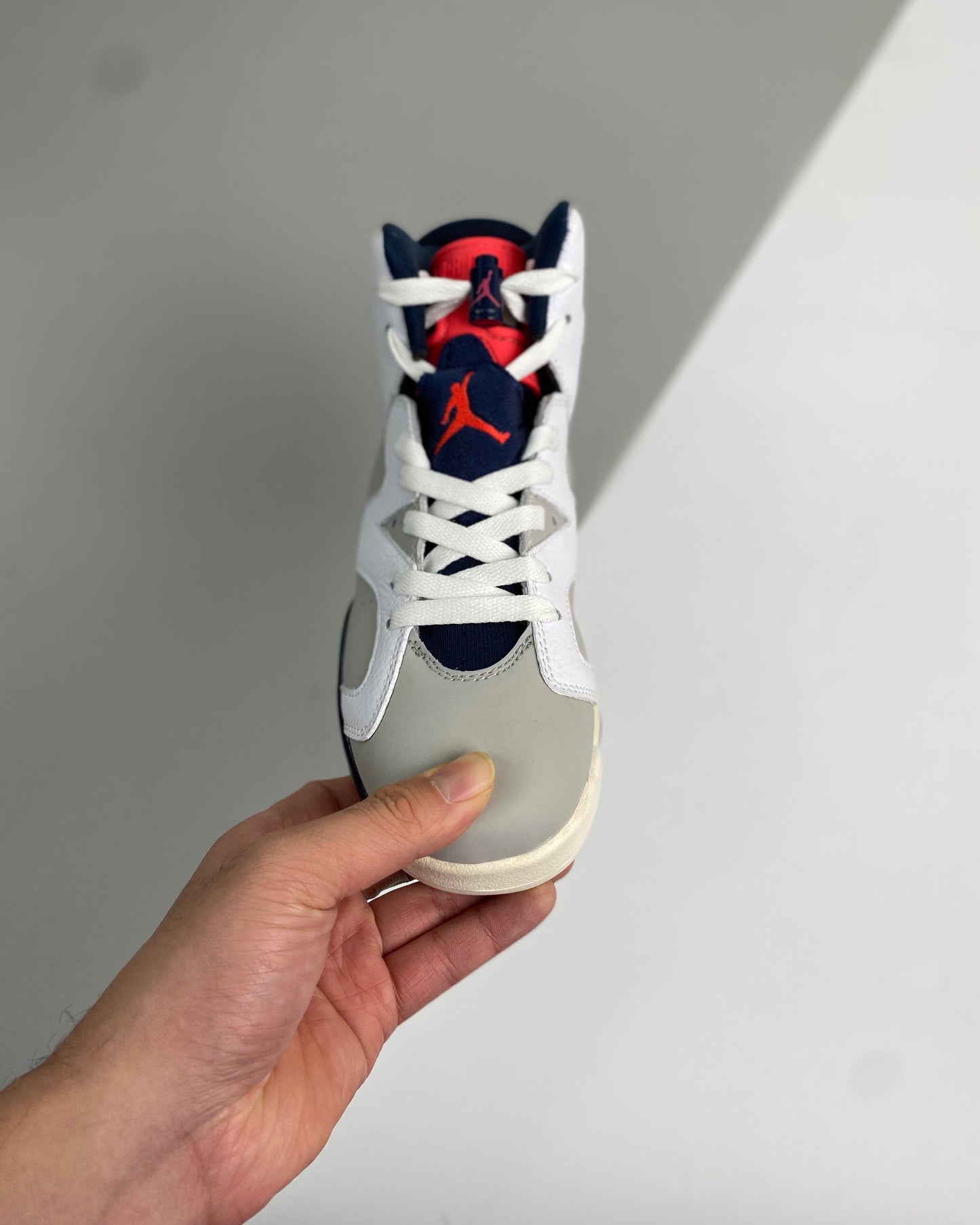 AJ6 Retro Tinker