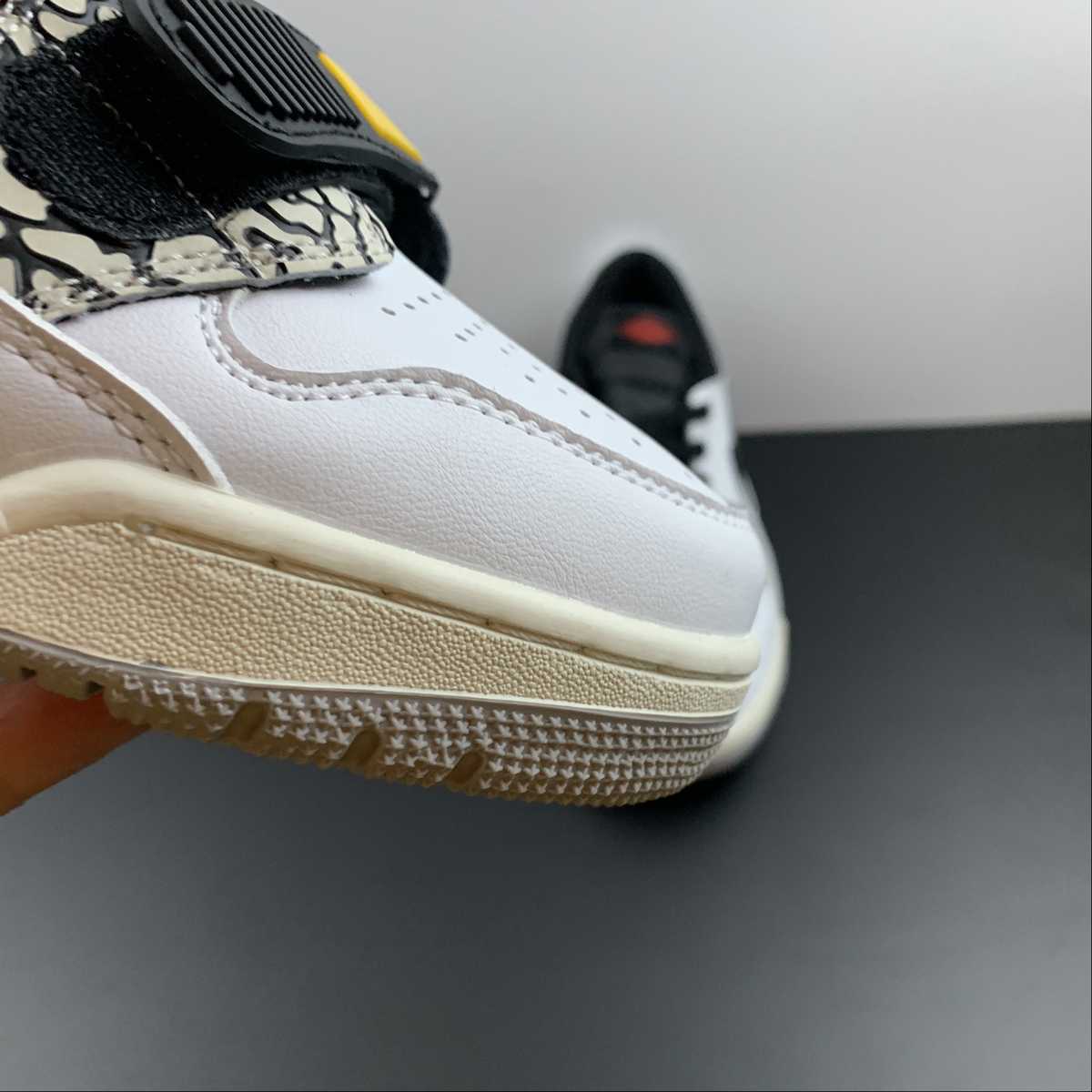 Legacy 312 LAKERS