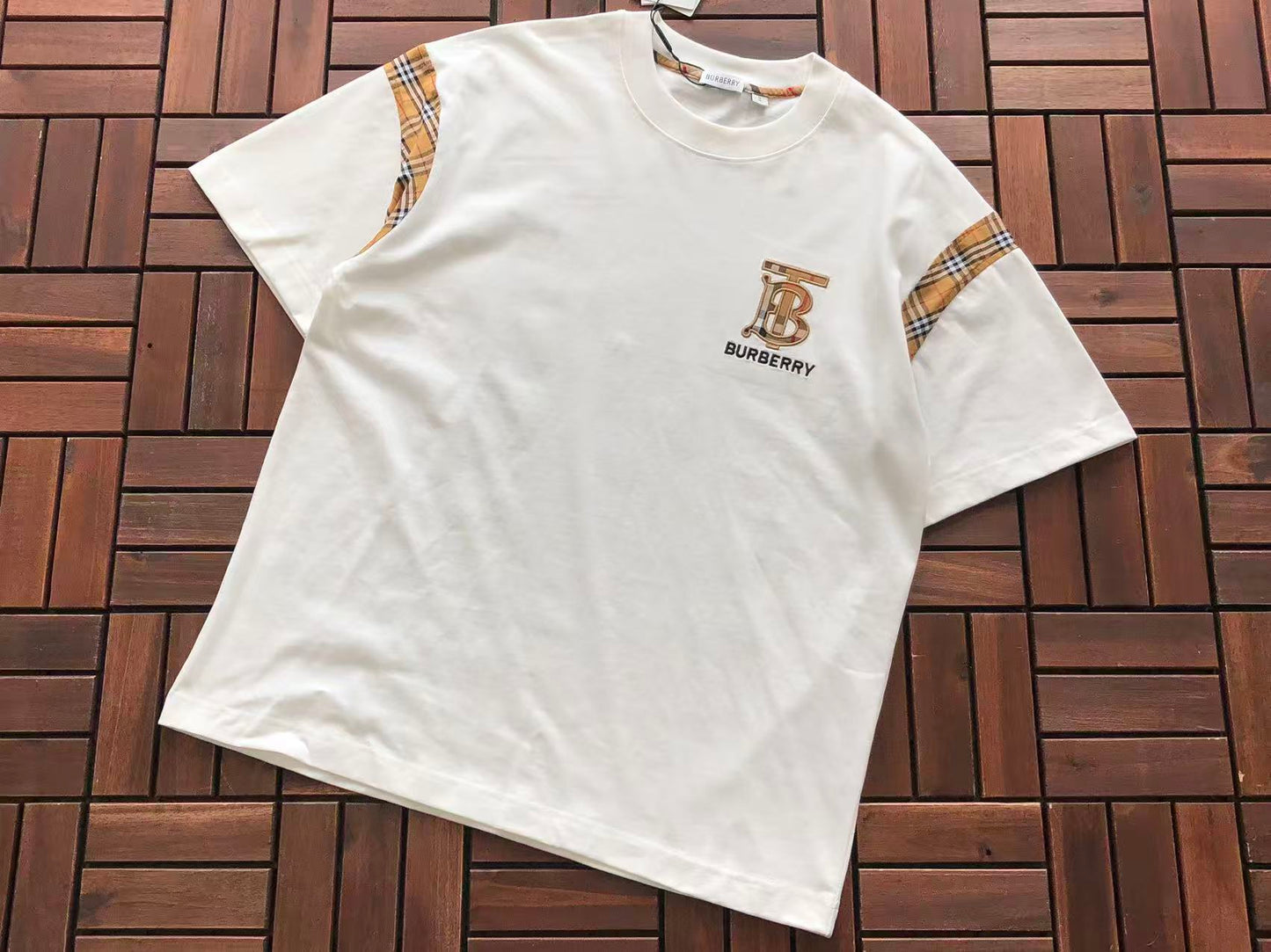 T-Shirts BB