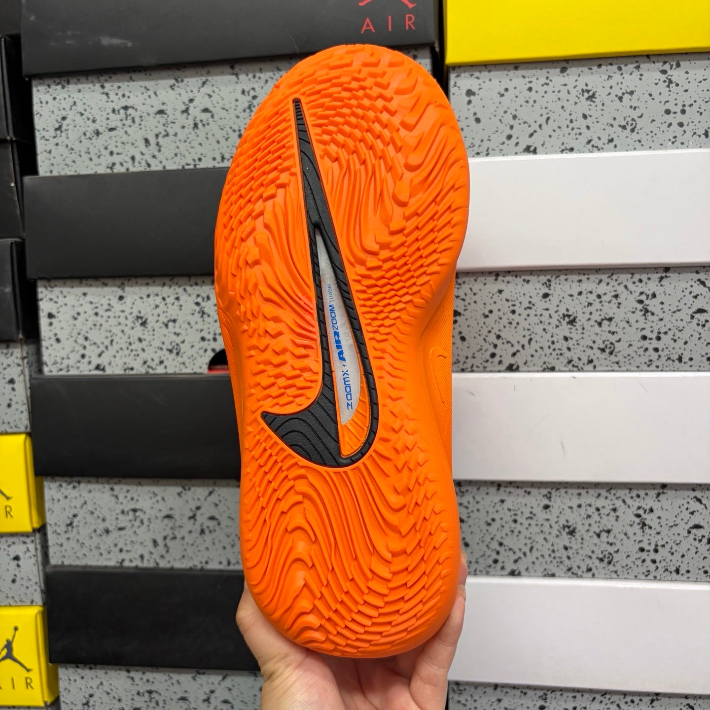 Basquetebol NK G.T Cut 4 Orange