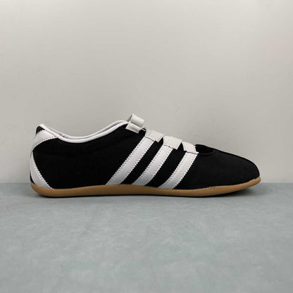 AD TOKYO Black White