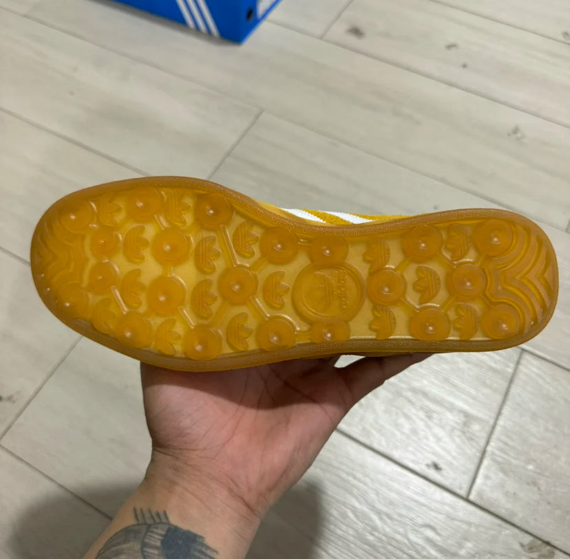 Spezial Yellow