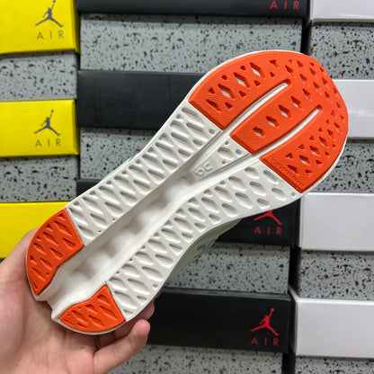 On Cloudsurfer Green White