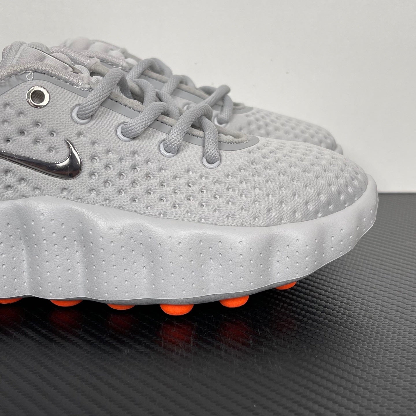 Mind Low Grey