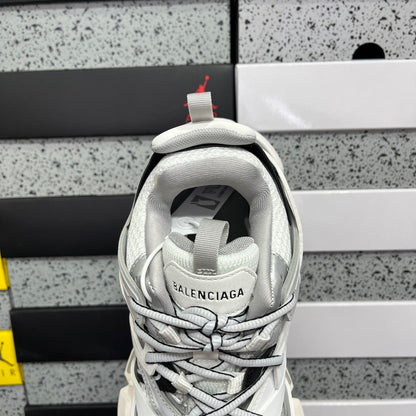 BLG Track Metallic Silver
