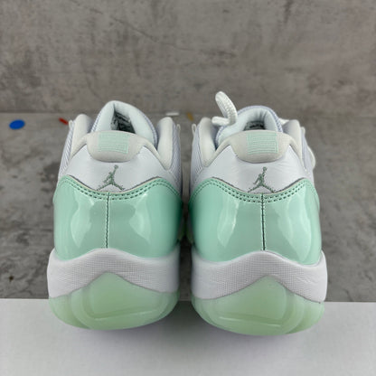 AJ11 Retro Low Igloo