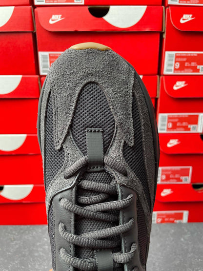 700 Black Gum