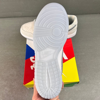 Dunk SB White Lobster