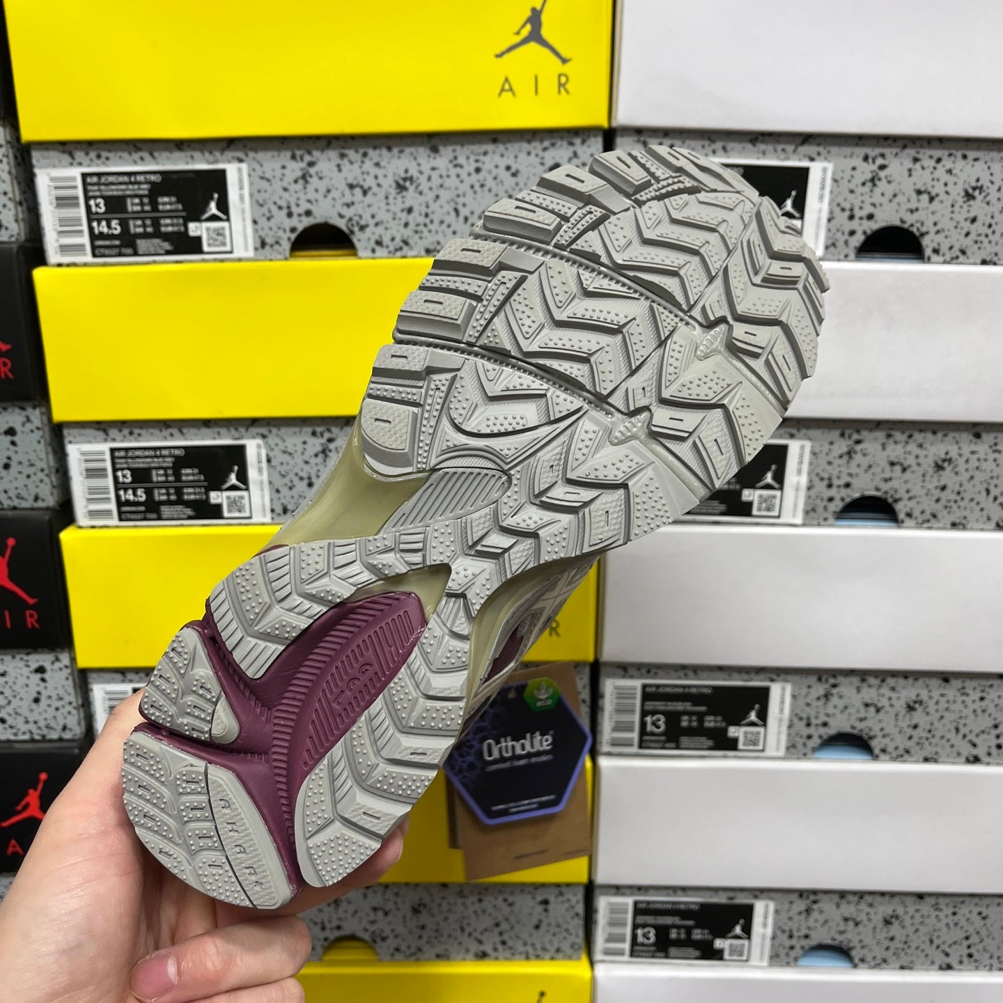 GEL-KAHANA 8 Grey and Bordoux