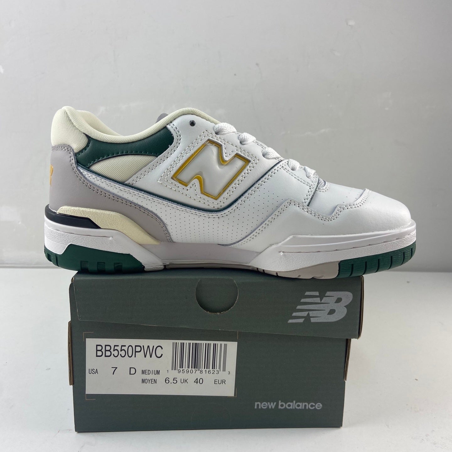 550 White Nightwatch Green