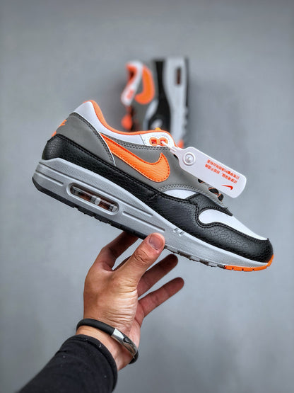Air Max 1 Brilliant Orange