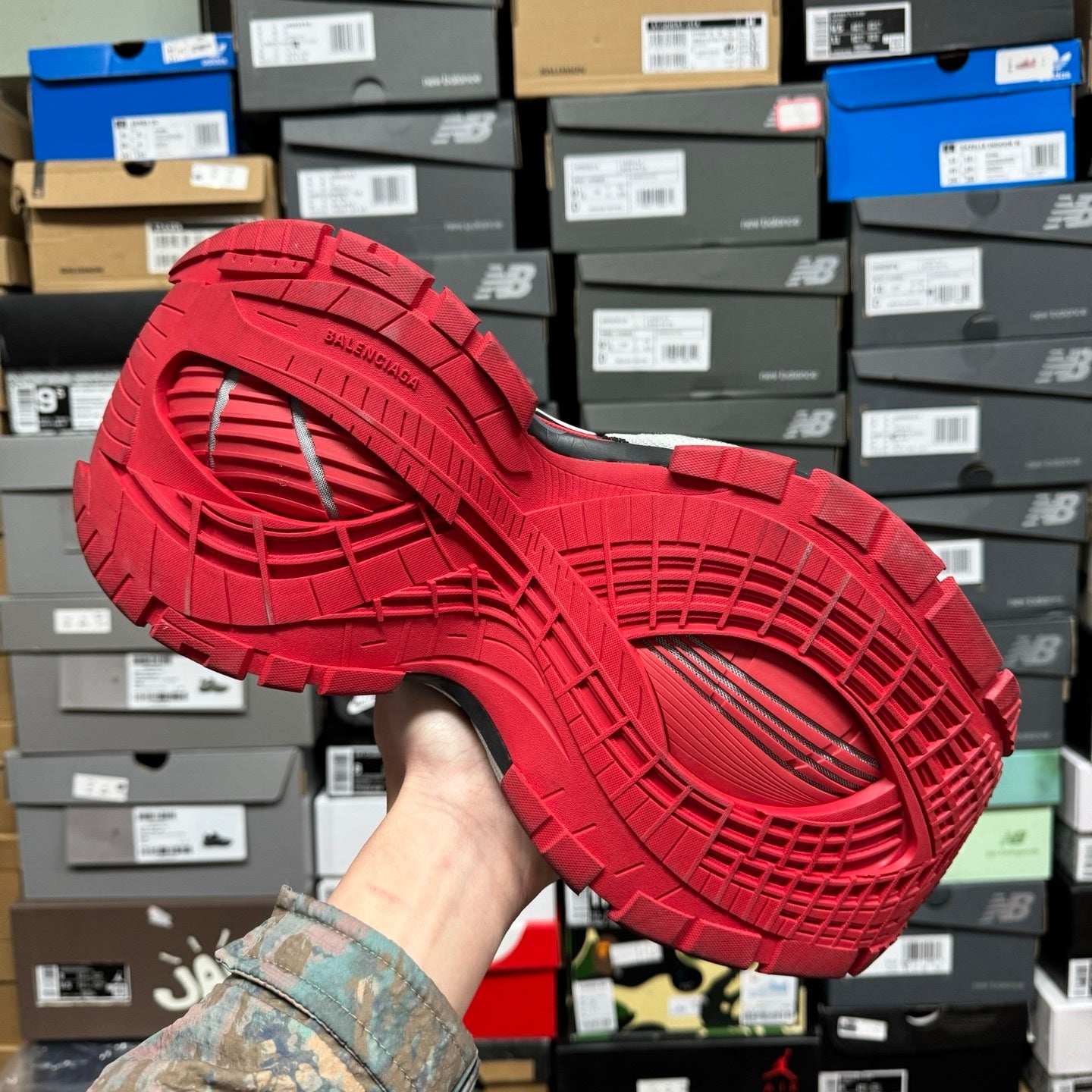 BLG Platformm Black/Grey/Red/White