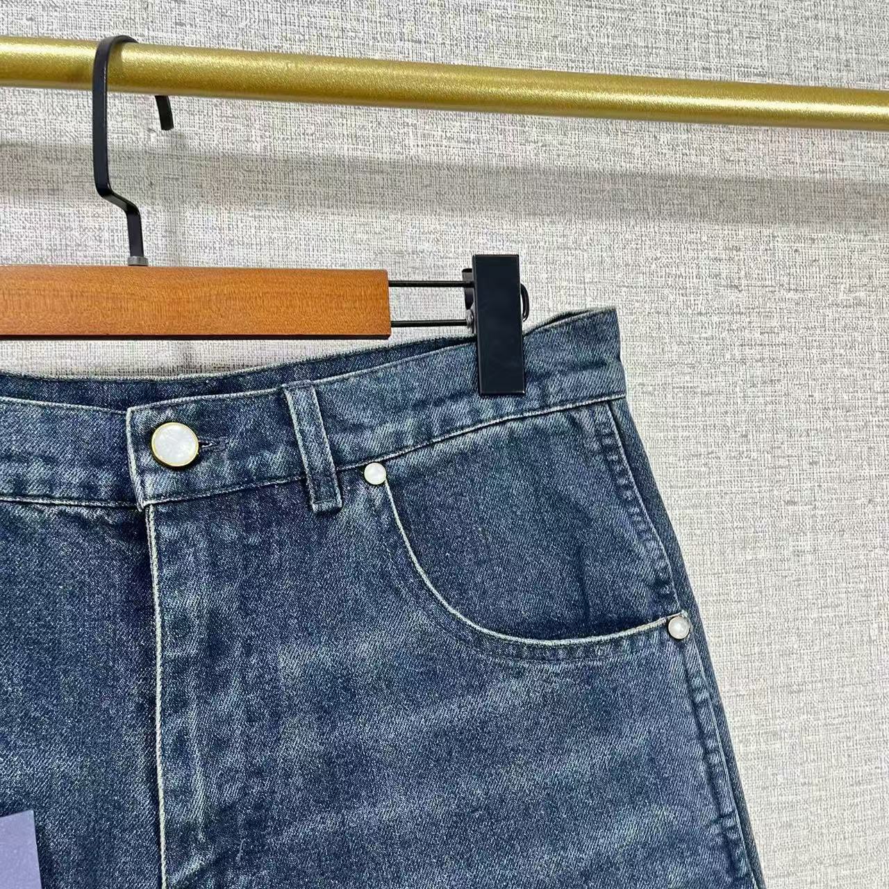 Calções denim L V