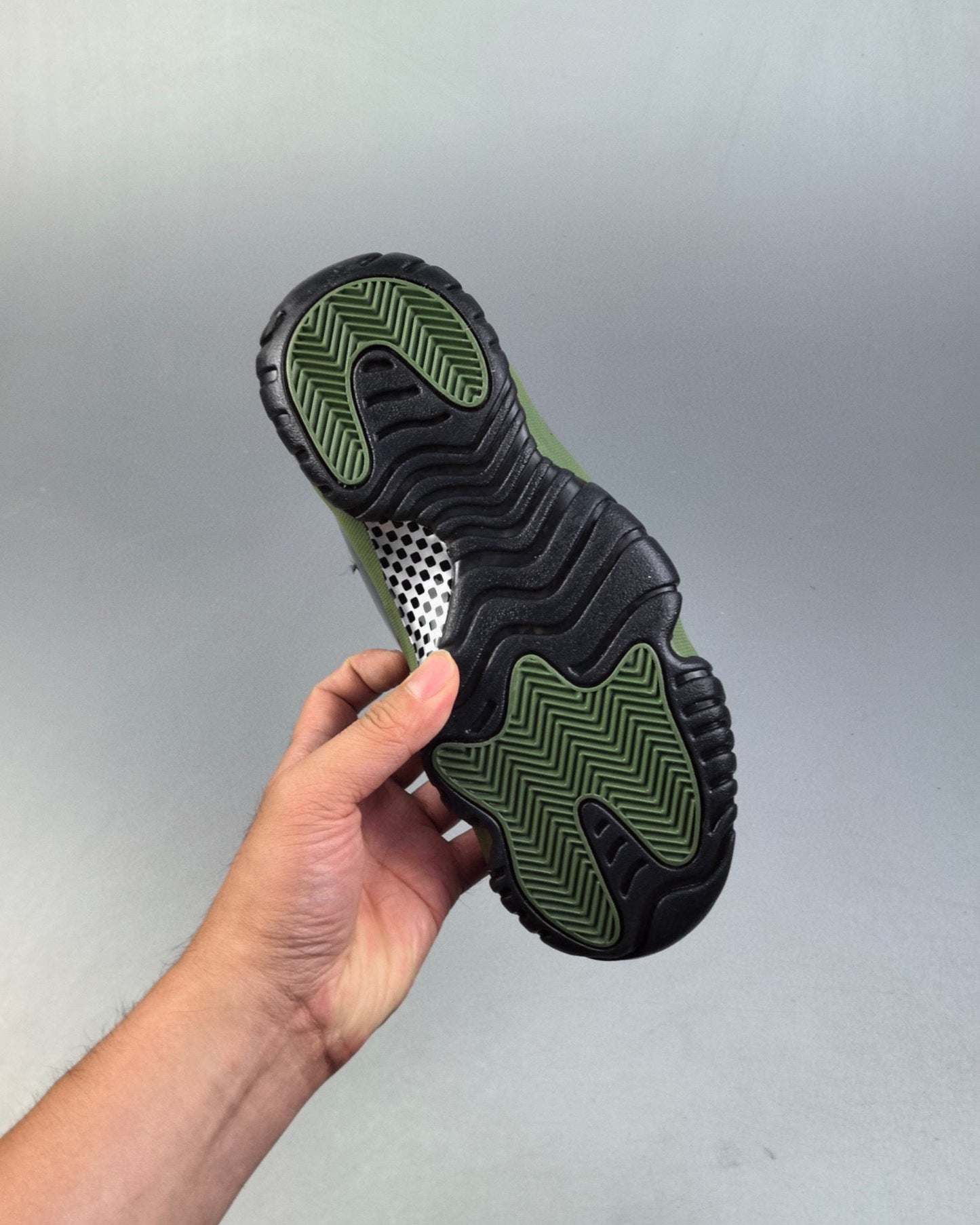 AJ11 Retro High Green and Black