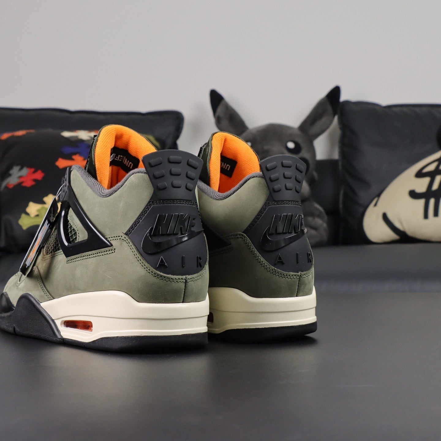 AJ4 Retro OG SP Undefeated