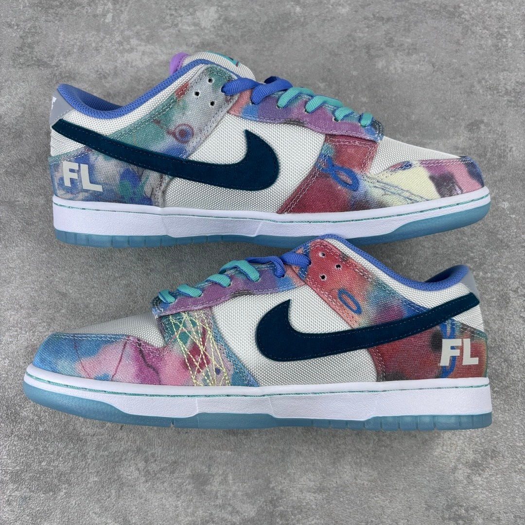 Dunk SB Bleached Aqua