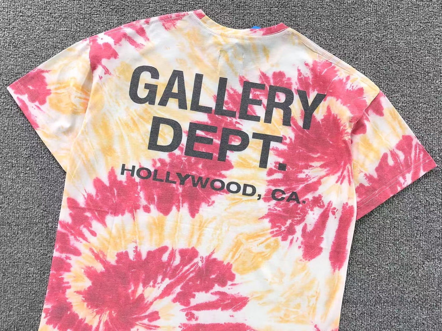 T-shirt GALLERY DEPT