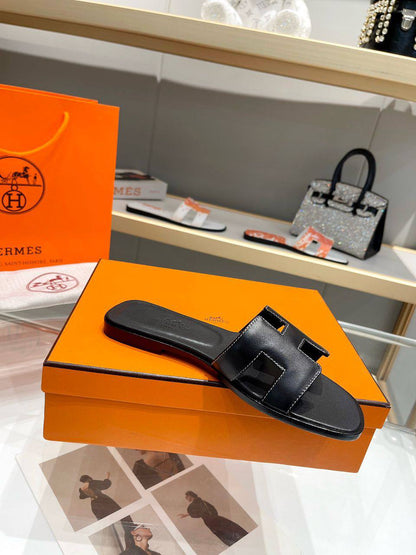 Hermes Chinelos