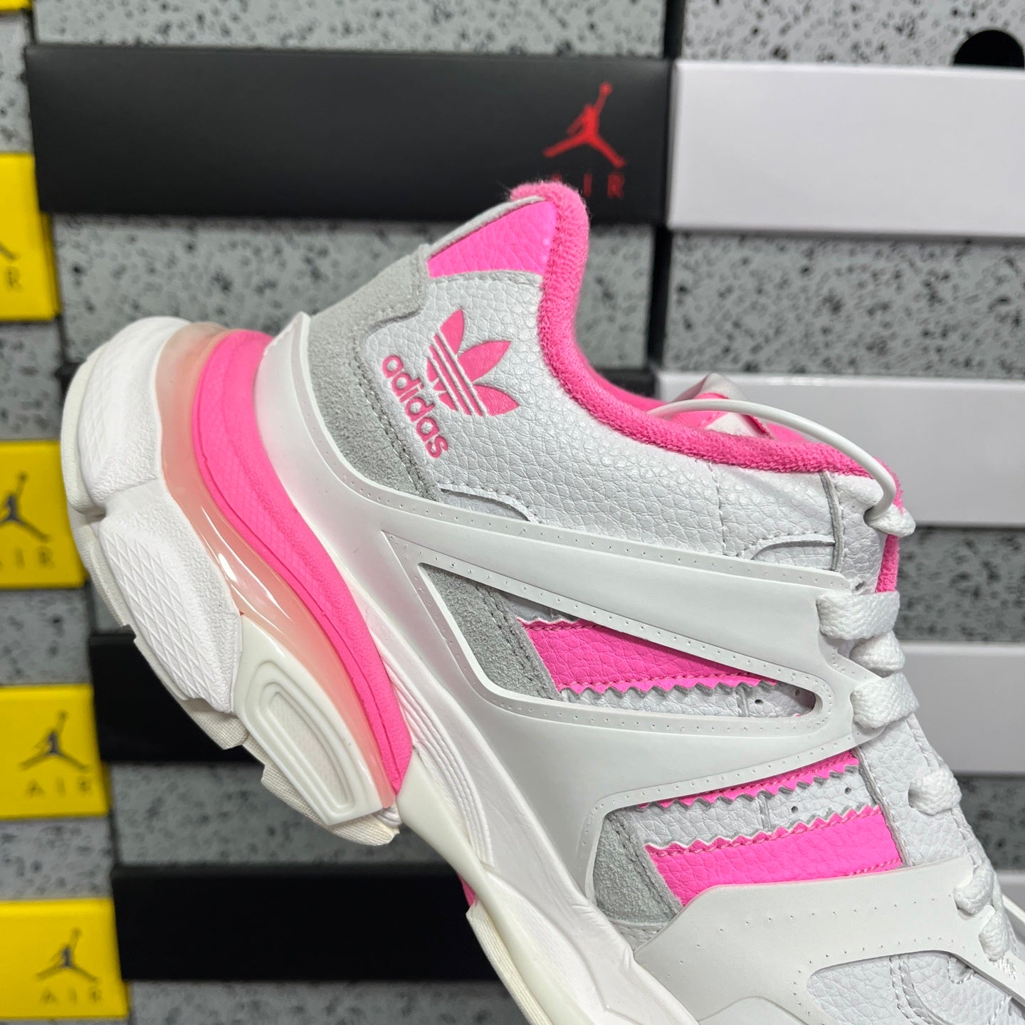 BLG Track x AD White Pink