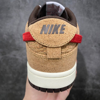 Dunk SB Cork