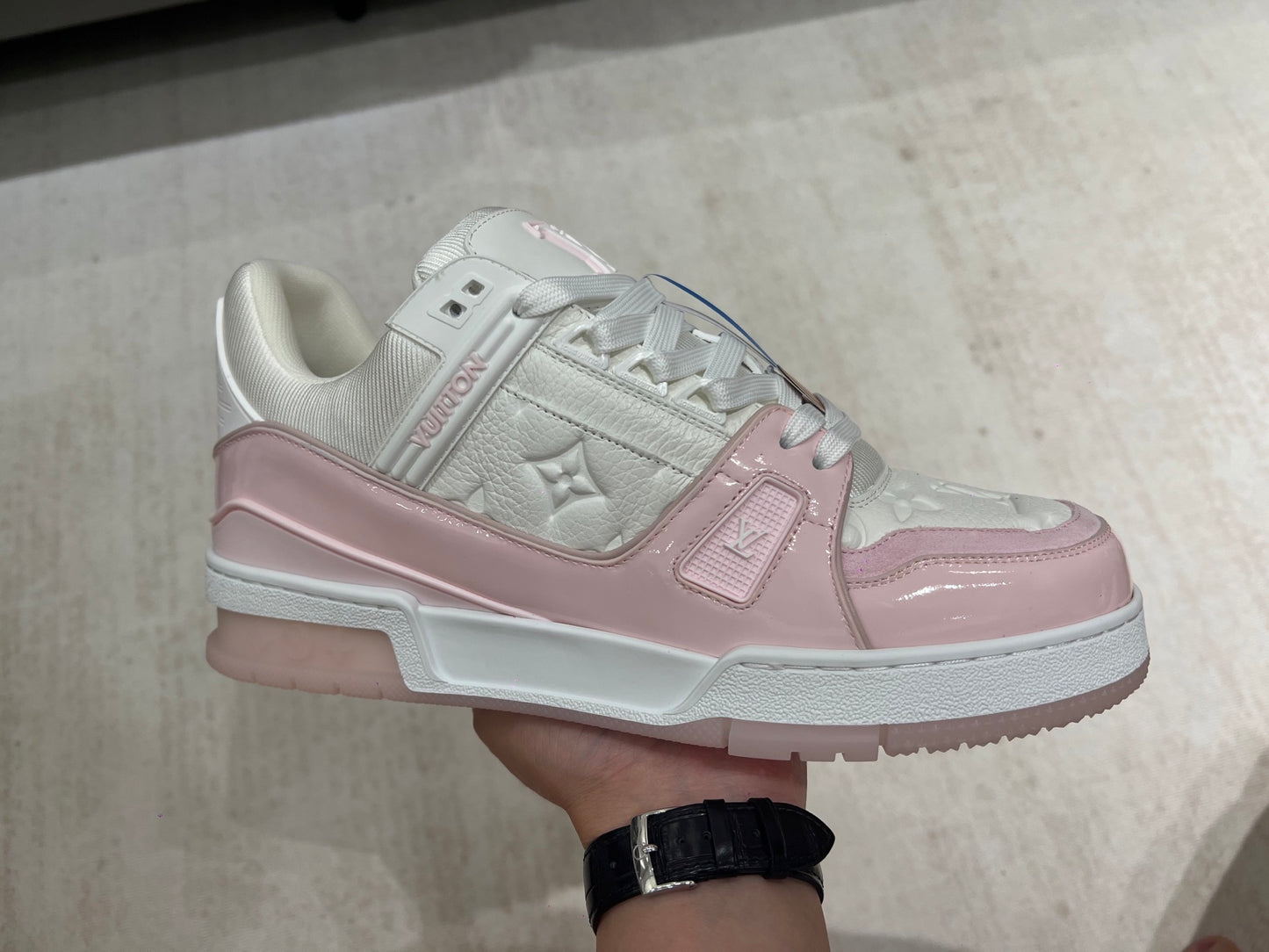 Trainer White and Pink