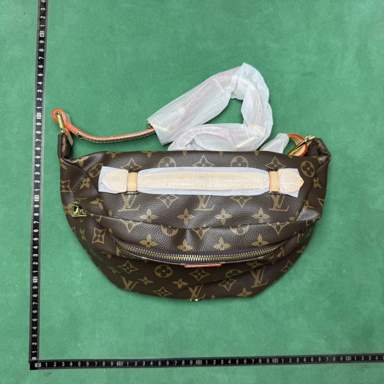 Small Bag LV