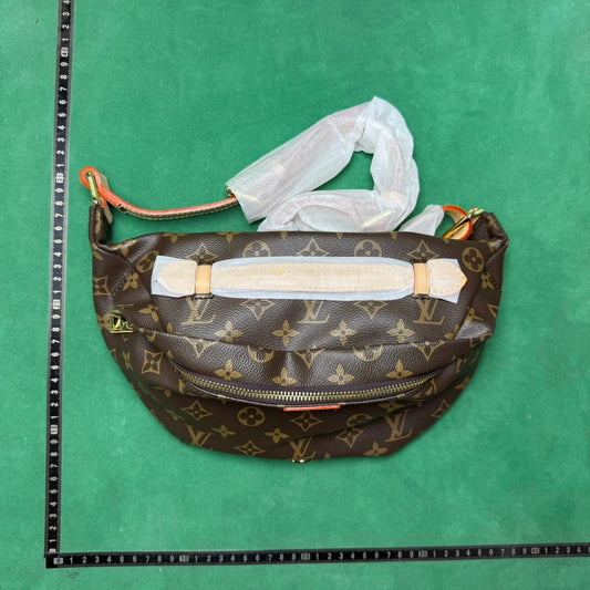 Small Bag LV