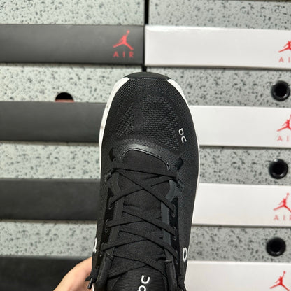 On Running Cloudtilt Remix Swiss Olympic Undyed Black