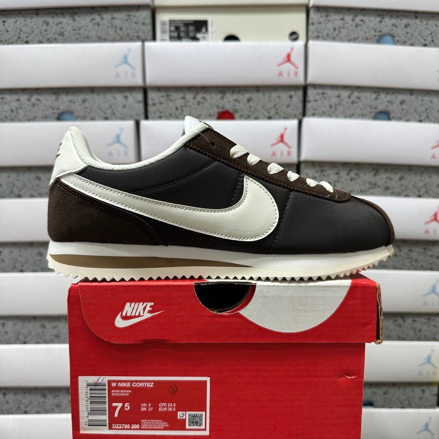 NK x CTZ Beige Brown
