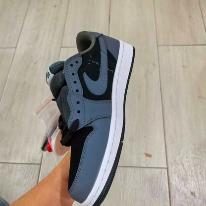 AJ1 Travis Grey