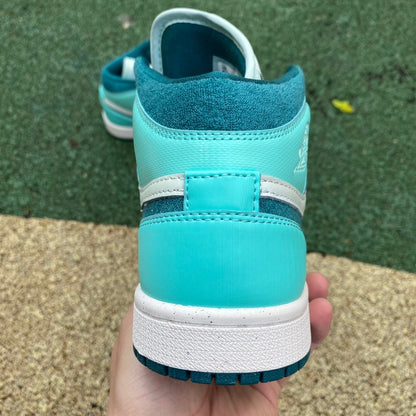 AJ1 MID Sky J Purple