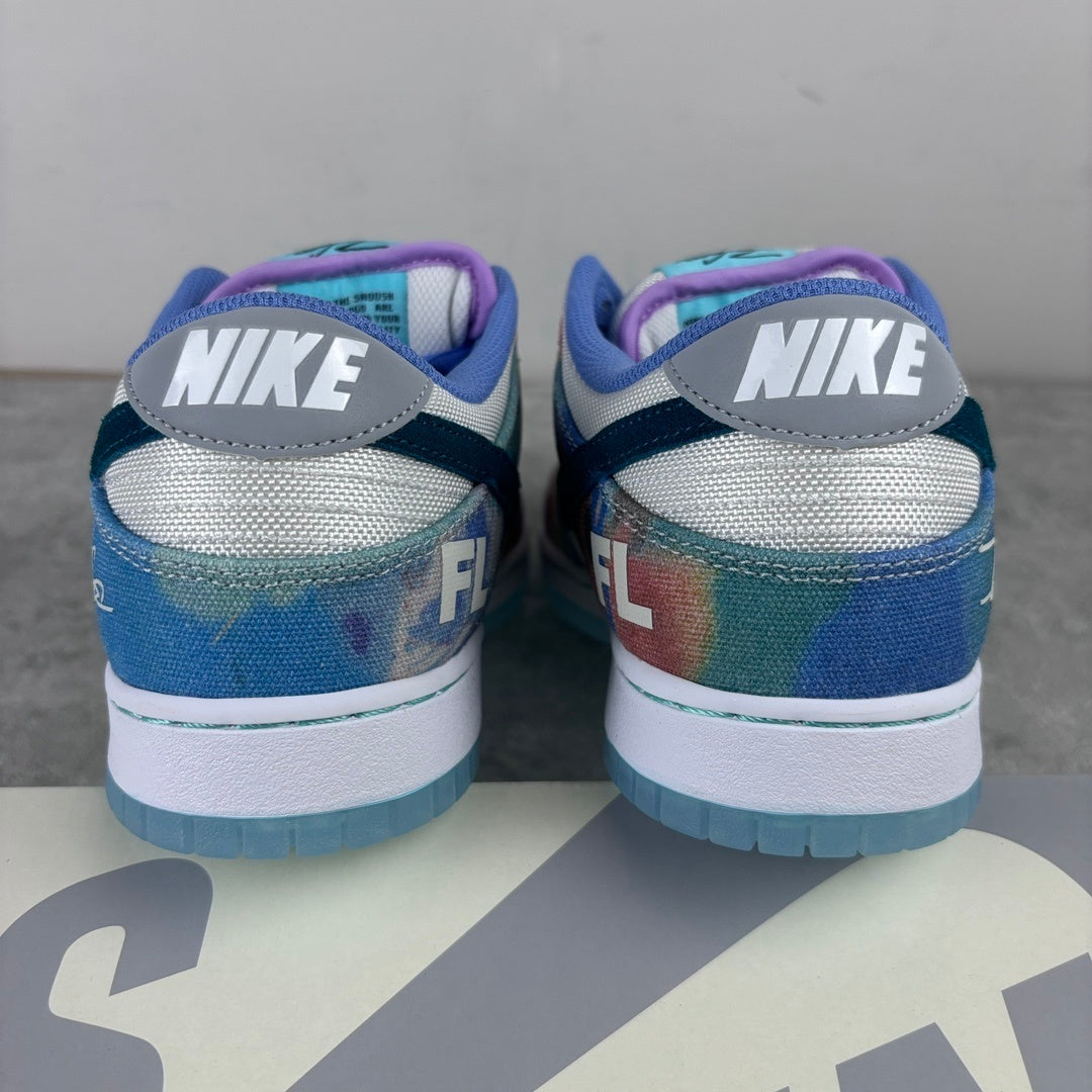 Dunk SB Bleached Aqua