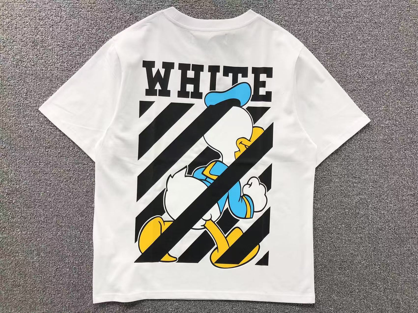T-shirt Off