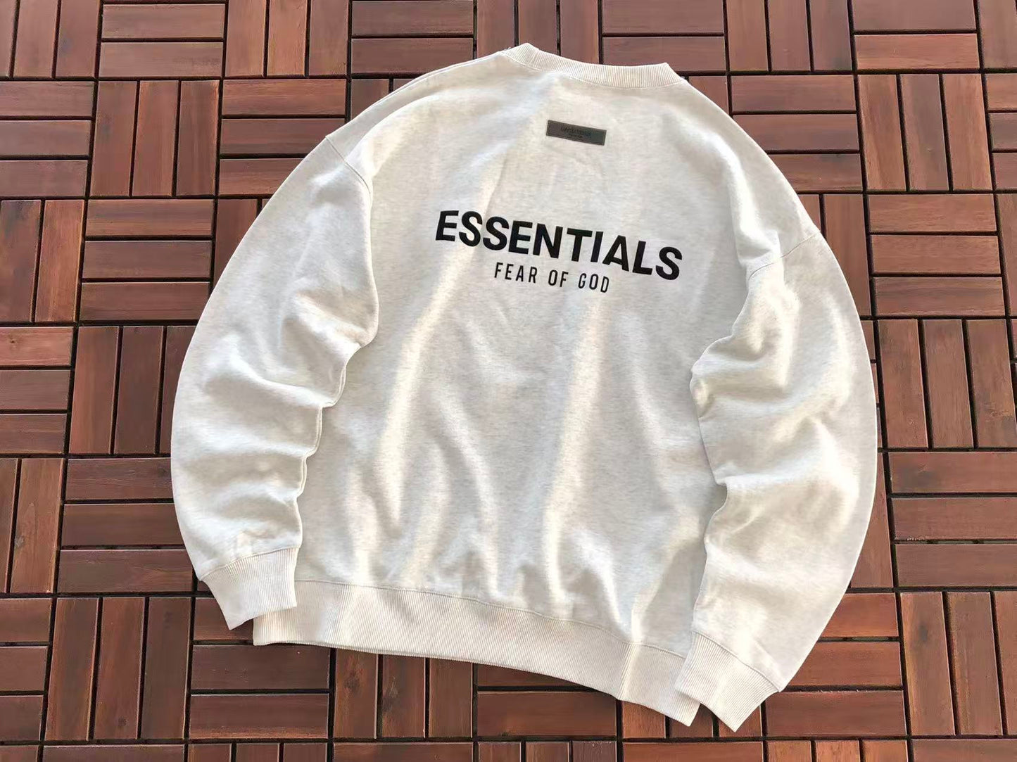 Camisolas Essentials