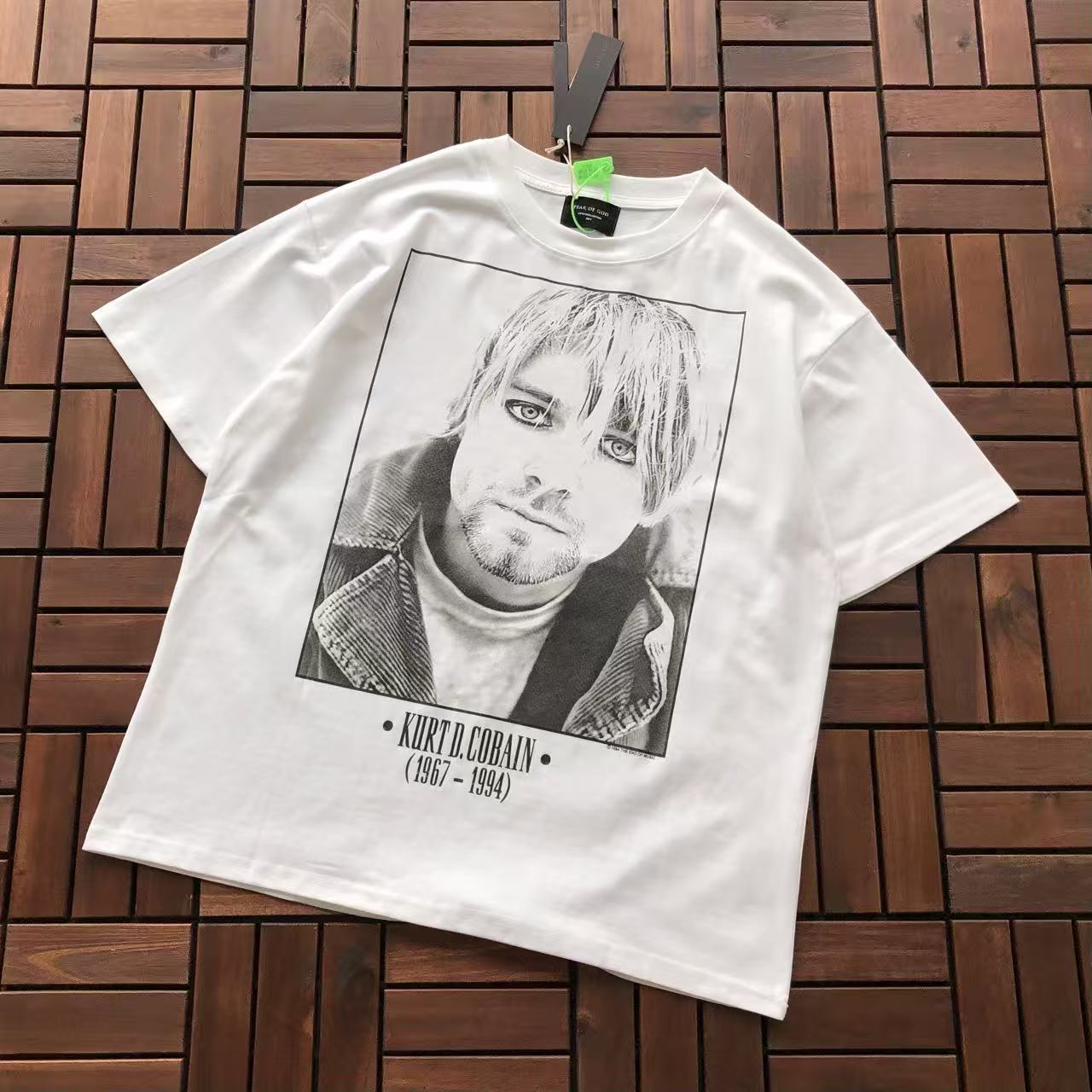 T-Shirt ESSENT
