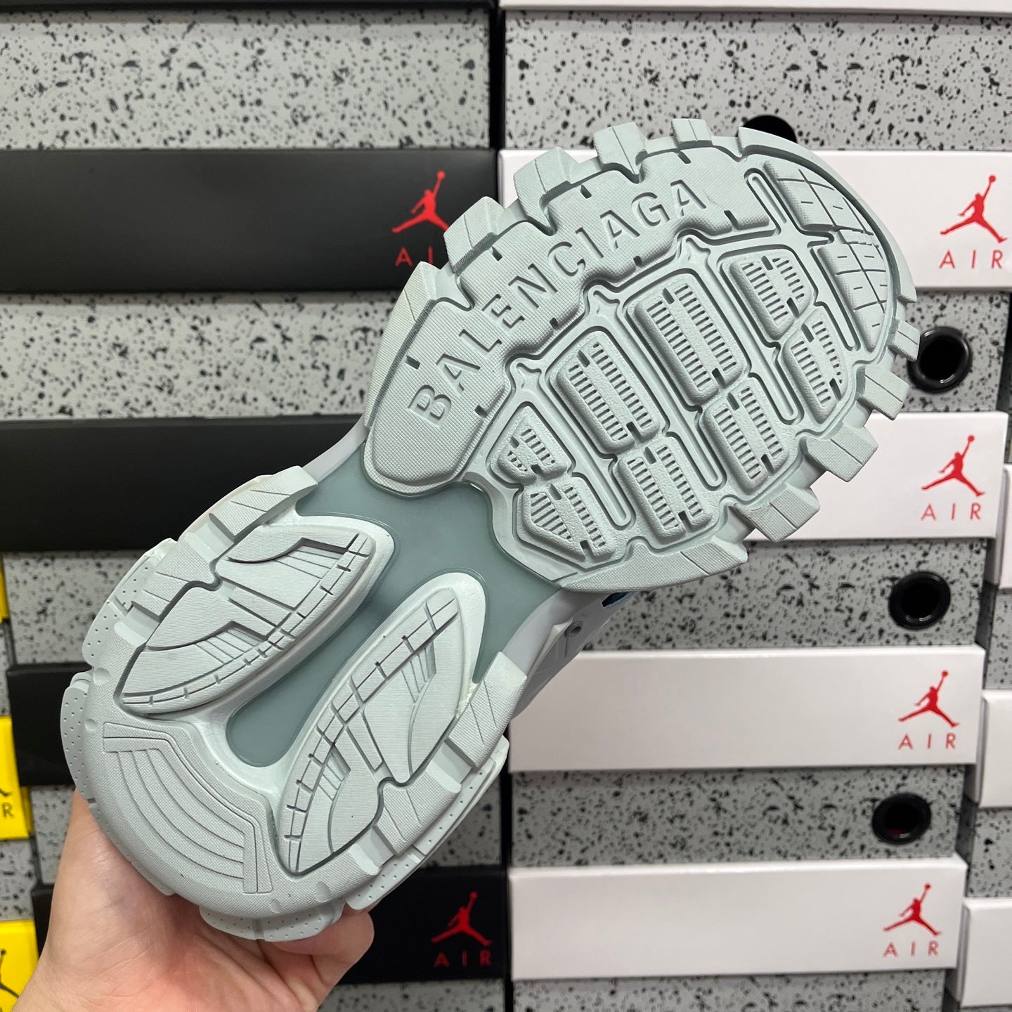 BLG Track Light Blue