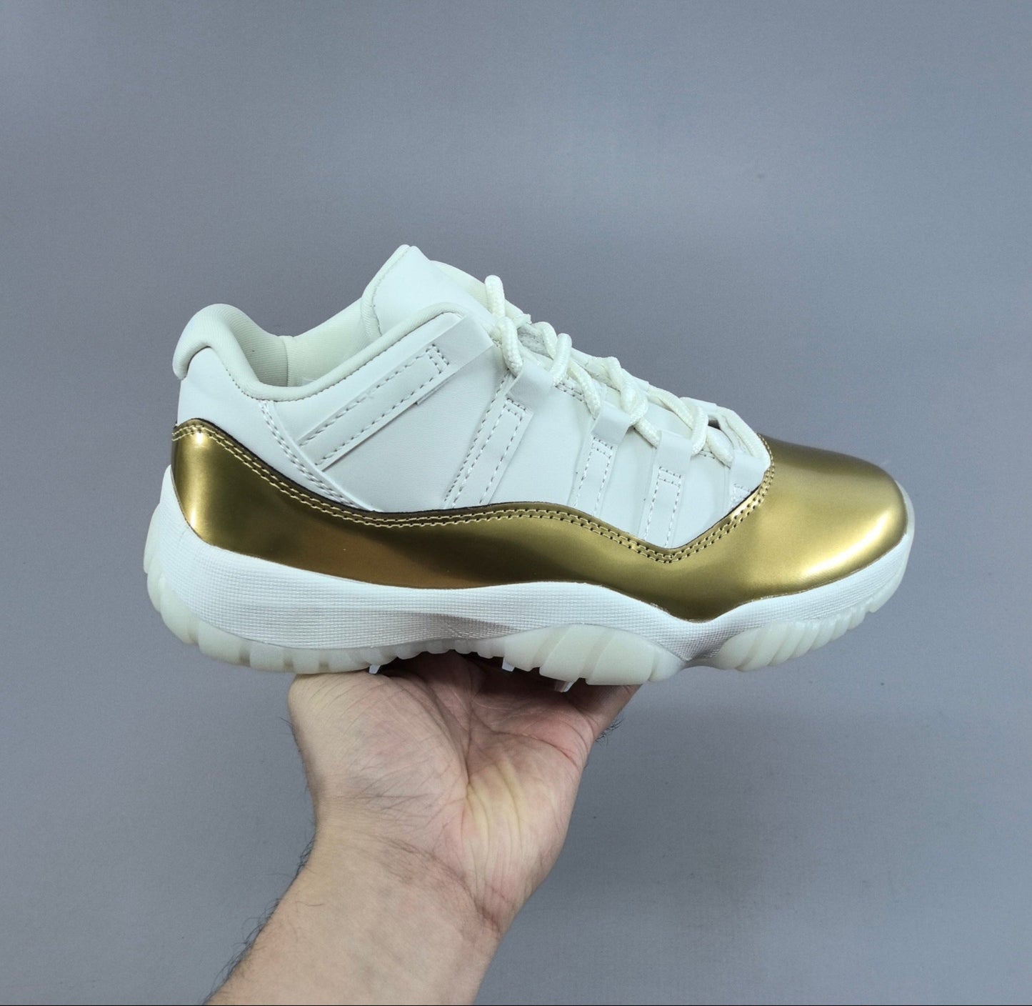 AJ11 High Retro Low Mother's Day