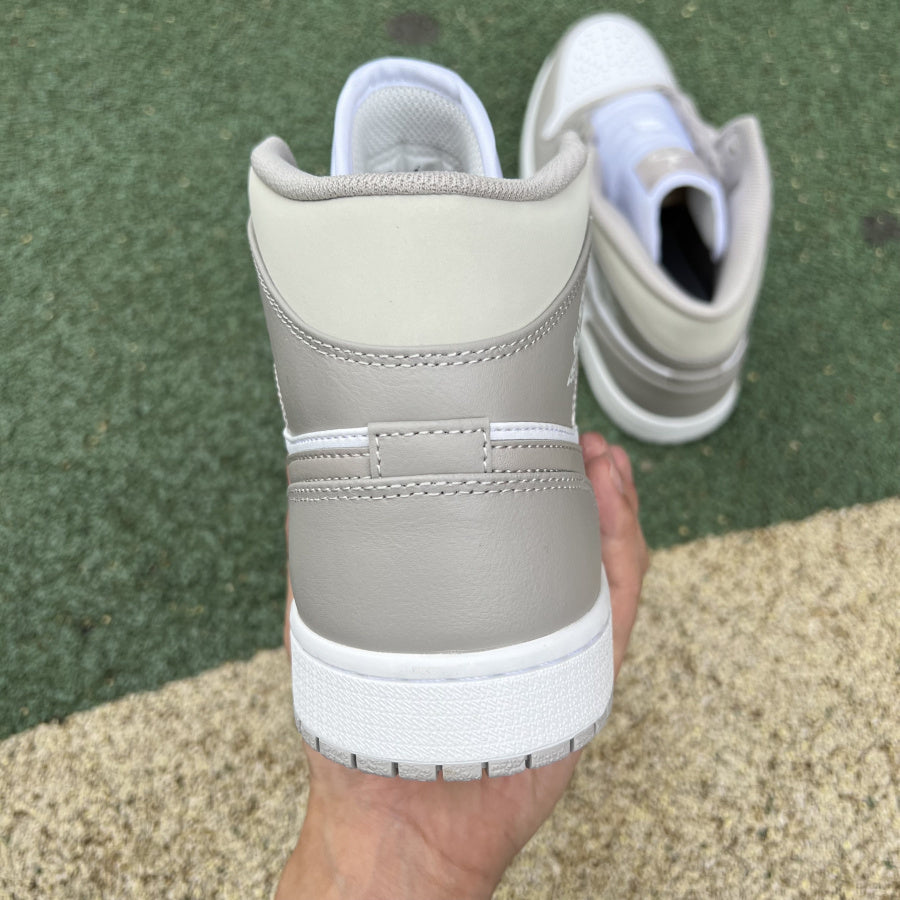 AJ1 MID Linen