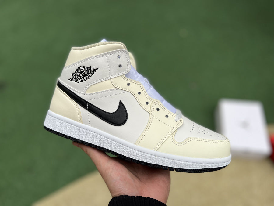 AJ1 MID Coconut Milk
