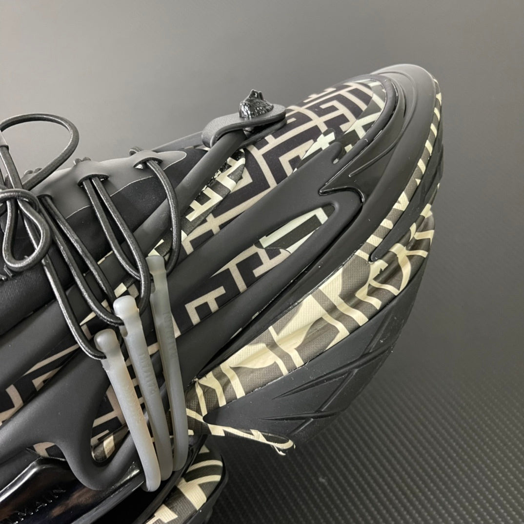 Balmain Unicorn Black Monogram