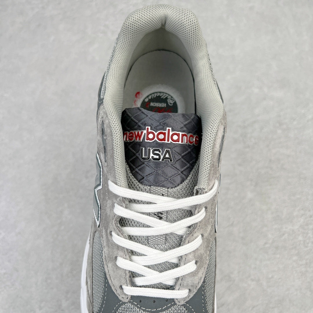 990 Grey