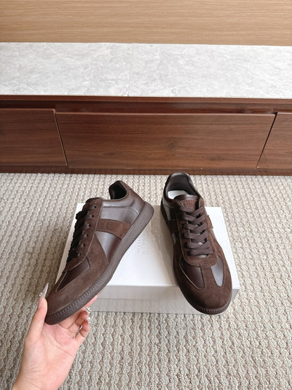 Maison Brown Lether